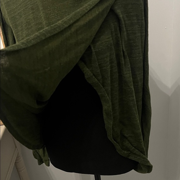 Forest Green Cowl Neck Women's Sweater Stitch Fix - Picture 3 of 6